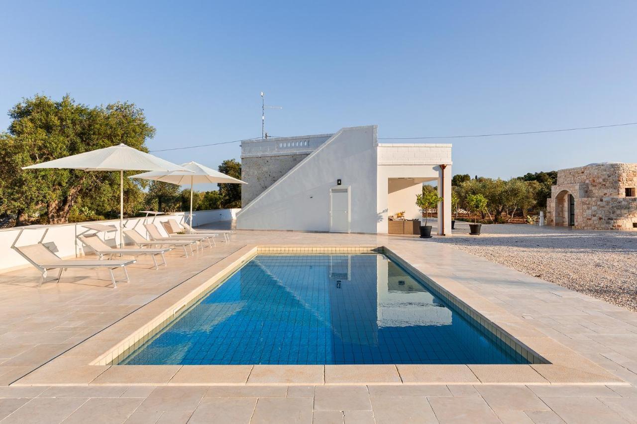 Vilaa Isa Beautiful Villa And Trullo In 奥斯图尼 外观 照片