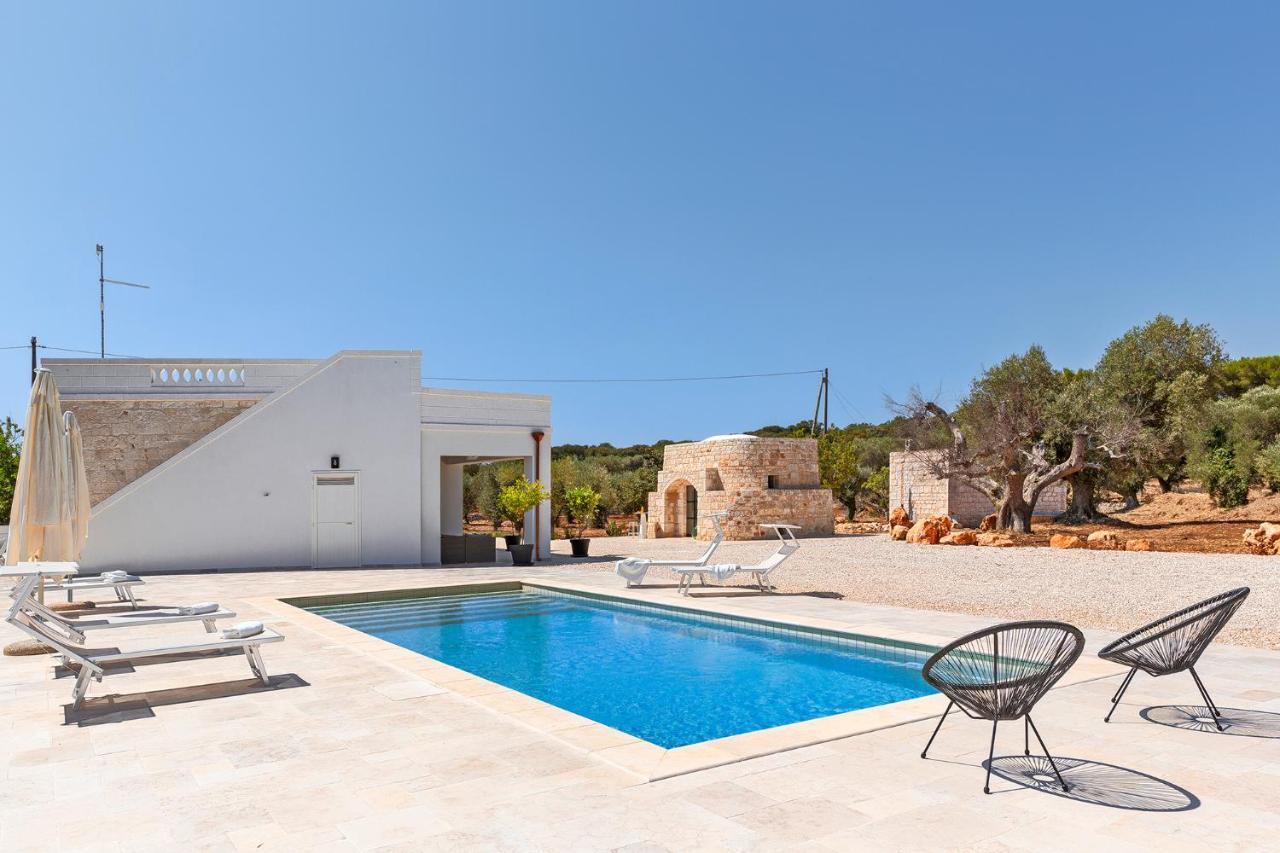 Vilaa Isa Beautiful Villa And Trullo In 奥斯图尼 外观 照片